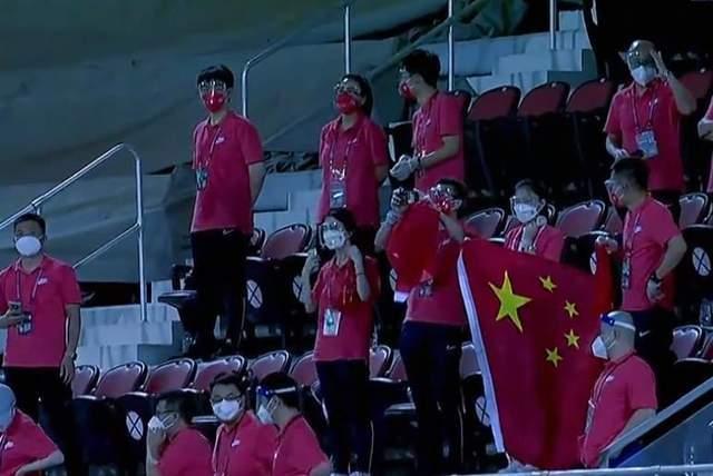 记者爆料中国队视频,中国队幕后精彩瞬间  第3张 记者爆料中国队视频,中国队幕后精彩瞬间  第3张