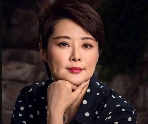 袁立爆料女明星视频在线观看,独家视频曝光女明星惊人真相  第2张 袁立爆料女明星视频在线观看,独家视频曝光女明星惊人真相  第2张