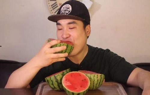 各种网红爆料在线吃瓜,在线吃瓜盛宴,揭秘娱乐圈幕后风云  第2张 各种网红爆料在线吃瓜,在线吃瓜盛宴,揭秘娱乐圈幕后风云  第2张