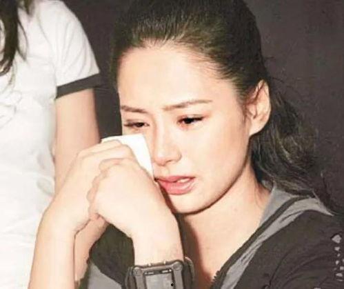 全民明星网红吃瓜合集,明星网红吃瓜合集,揭秘娱乐圈幕后故事  第2张 全民明星网红吃瓜合集,明星网红吃瓜合集,揭秘娱乐圈幕后故事  第2张